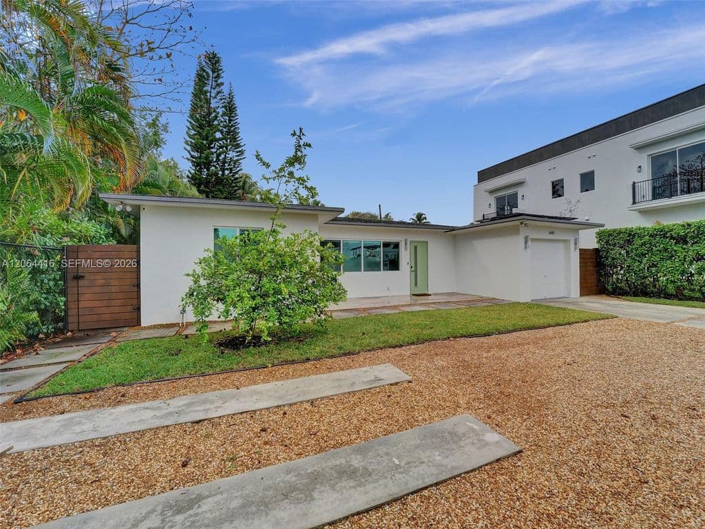 3+1 Müstakil ev — 1440 SW 20th St