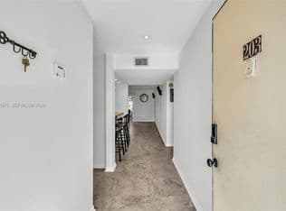 2-bedroom Condo — 10772 La Placida Dr #7203, Coral Springs, 33065
