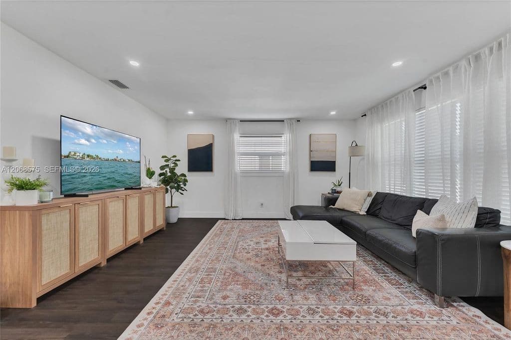 3+1 Müstakil ev — 2851 Washington St