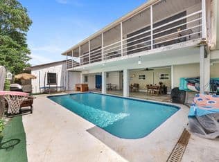 6+1 Müstakil ev — 801 S B Street, Lake Worth, 33460