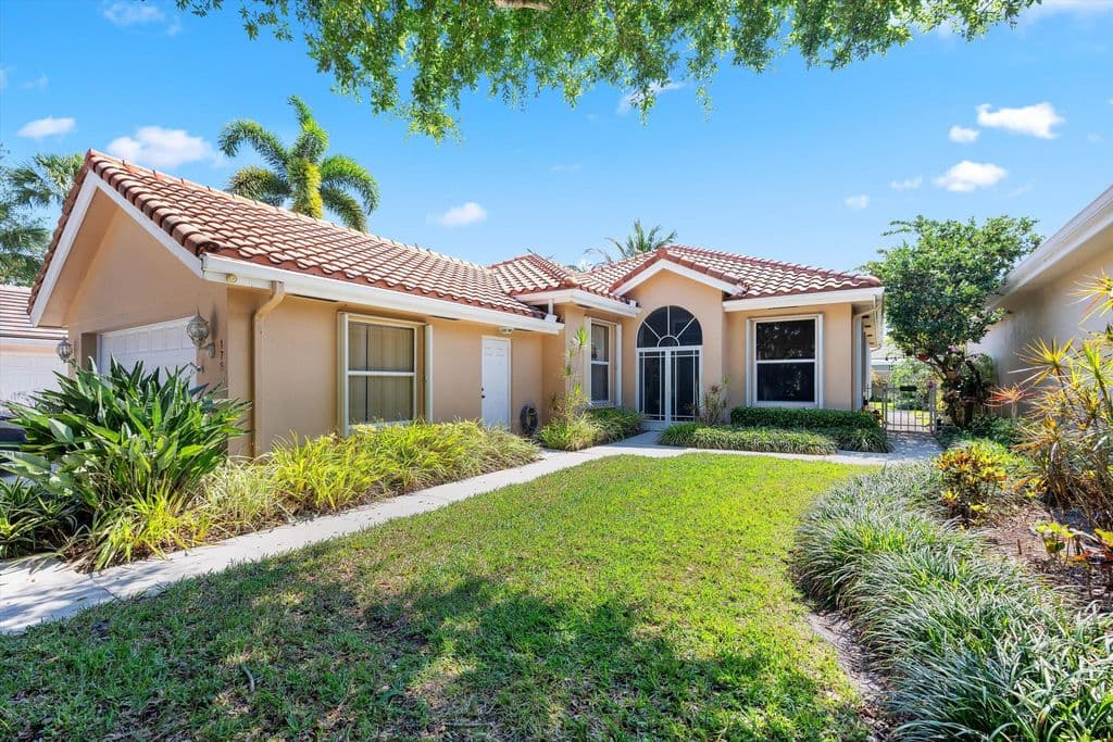 3-bedroom Single-Family Home — 178 Hampton Place