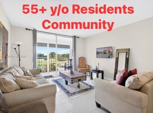 1+1 Condo — 8900 Washington Blvd APT 409, Hollywood, 33025