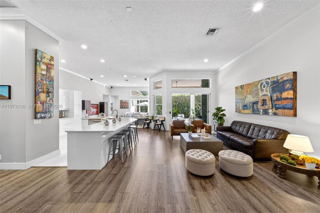 5+1 Müstakil ev — 1623 Blue Jay Cir