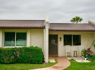 2-bedroom Condo — 449 Golden River Drive, West Palm Beach, 33411