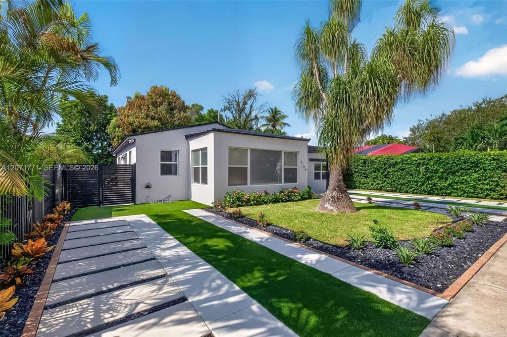 3-bedroom Single-Family Home — 2180 SW 20th St