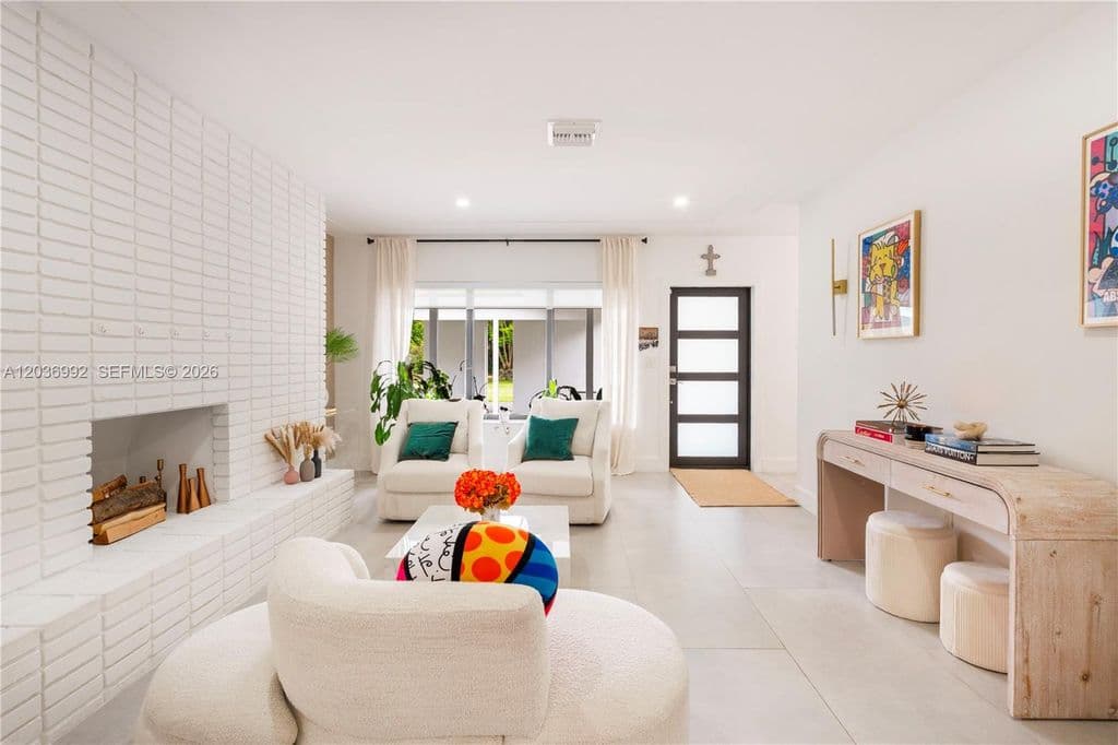 4-bedroom Single-Family Home — 7970 SW 122nd St