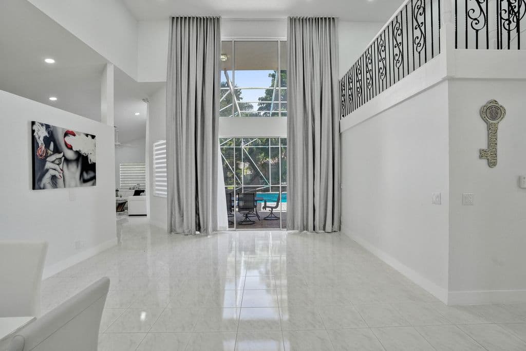 4+1 Müstakil ev — 6020 NW 61ST Manor