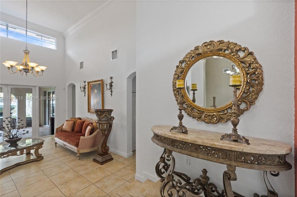 5+1 Müstakil ev — 12981 SW 197th St