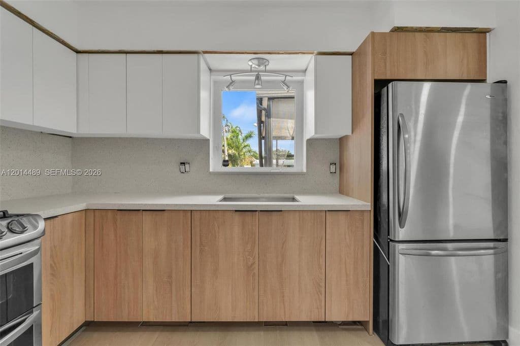 2+1 Müstakil ev — 1419 Harding St