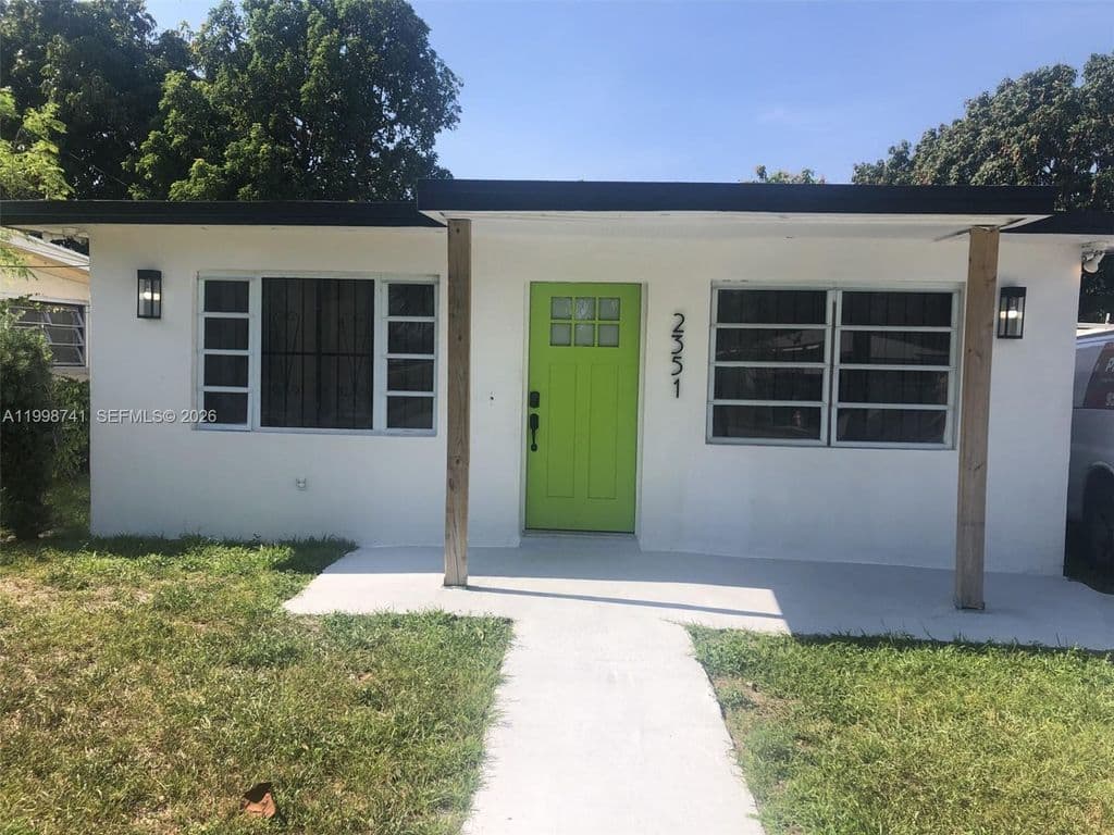 2-bedroom Single-Family Home — 2351 NW 152nd Ter