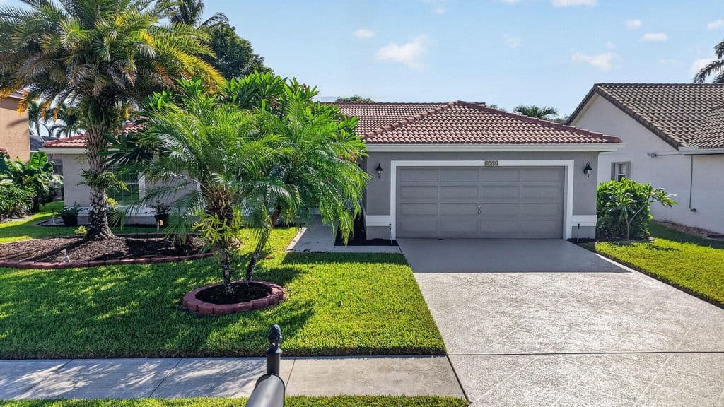 3-bedroom Single-Family Home — 5756 Descartes Circle