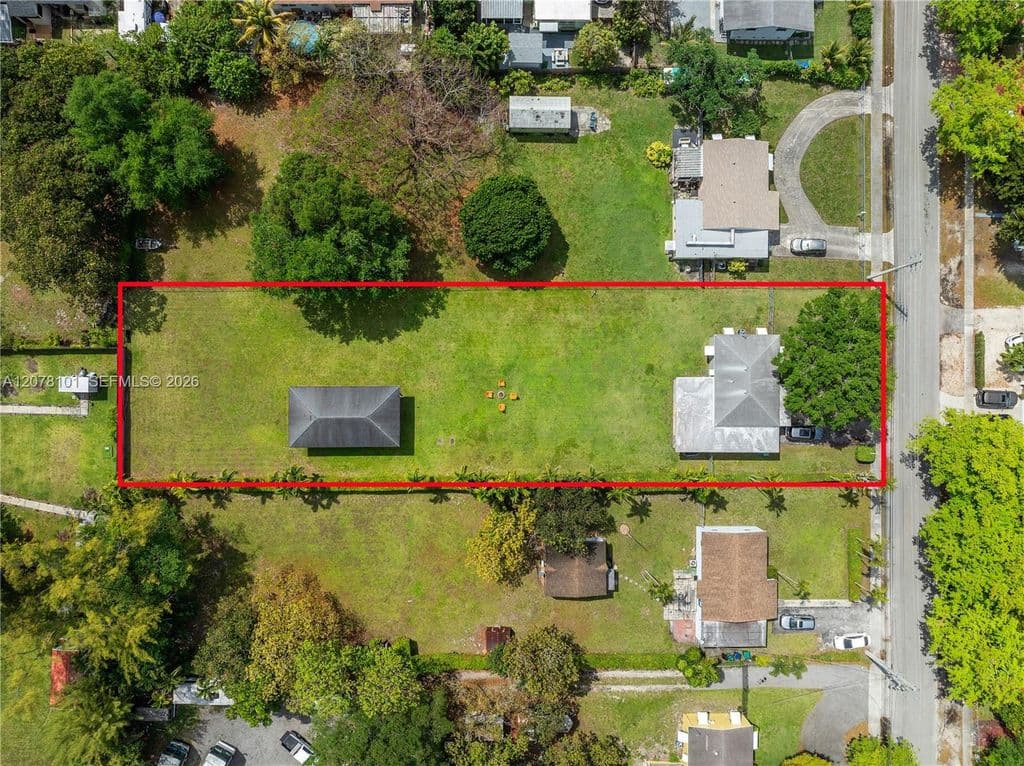 2-bedroom Single-Family Home — 14031 NW 5th Ave