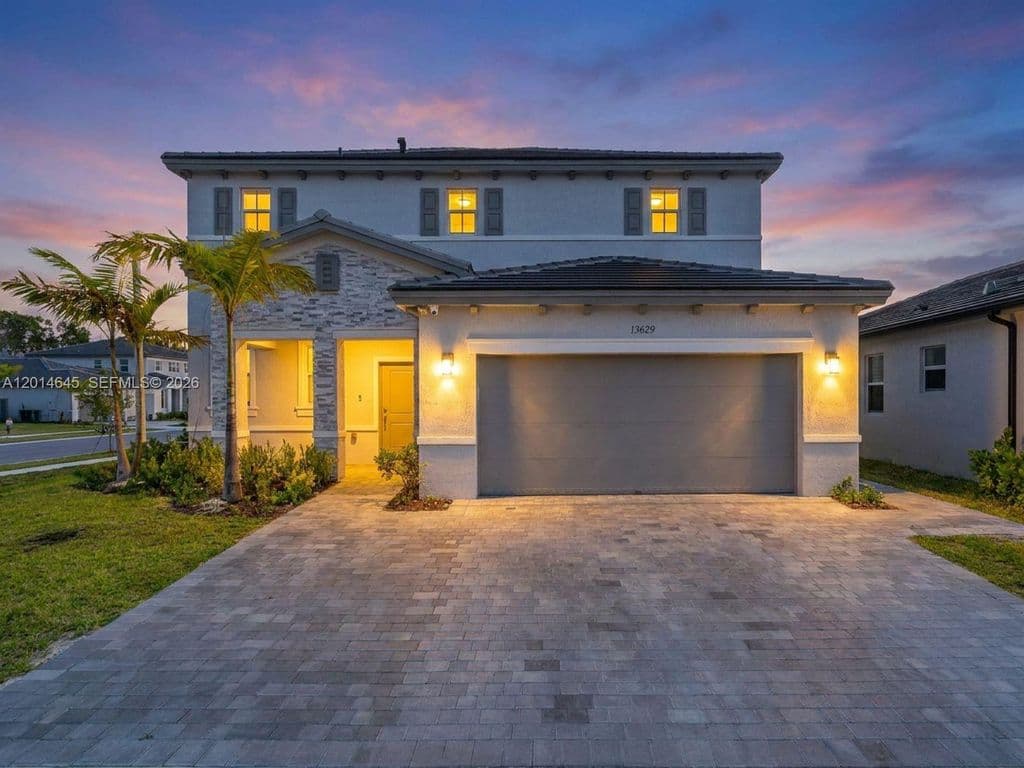 5+1 Müstakil ev — 13629 SW 186th Ln