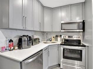 4+1 Mülk — 2609 NW 9th Avenue, Fort Lauderdale, 33311