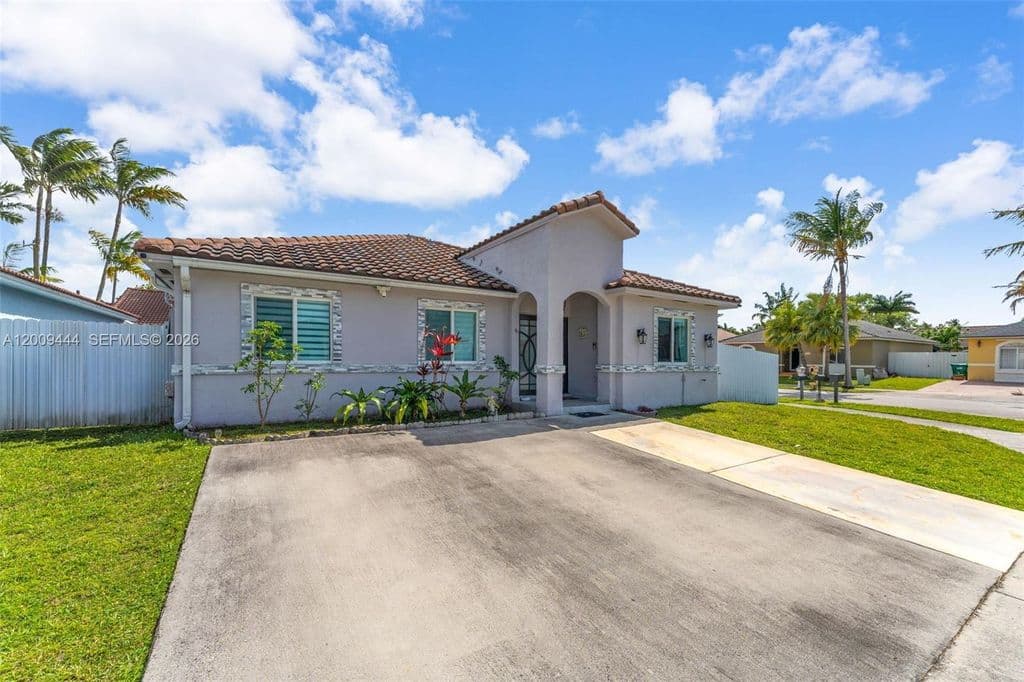 4+1 Müstakil ev — 14240 SW 171st St