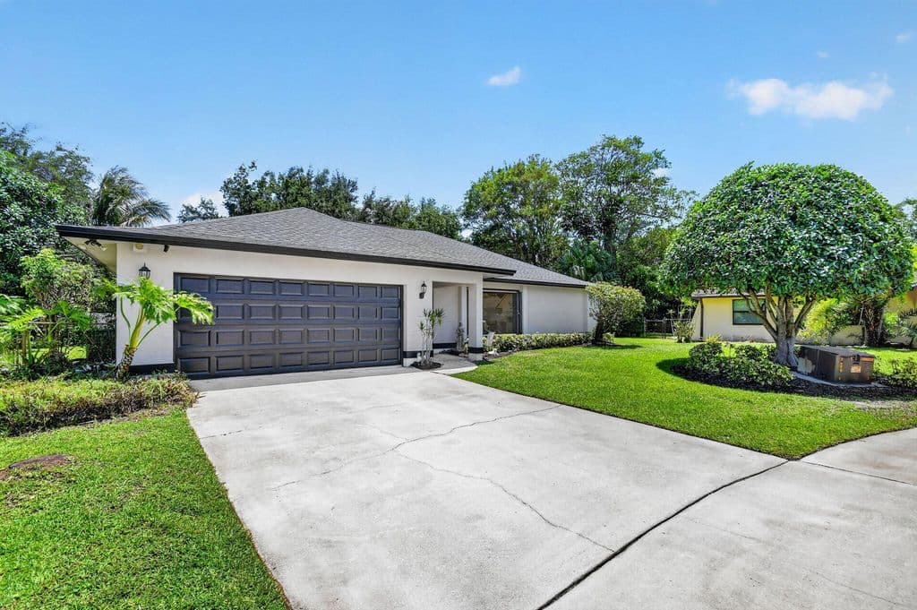 3+1 Müstakil ev — 980 Ryanwood Drive