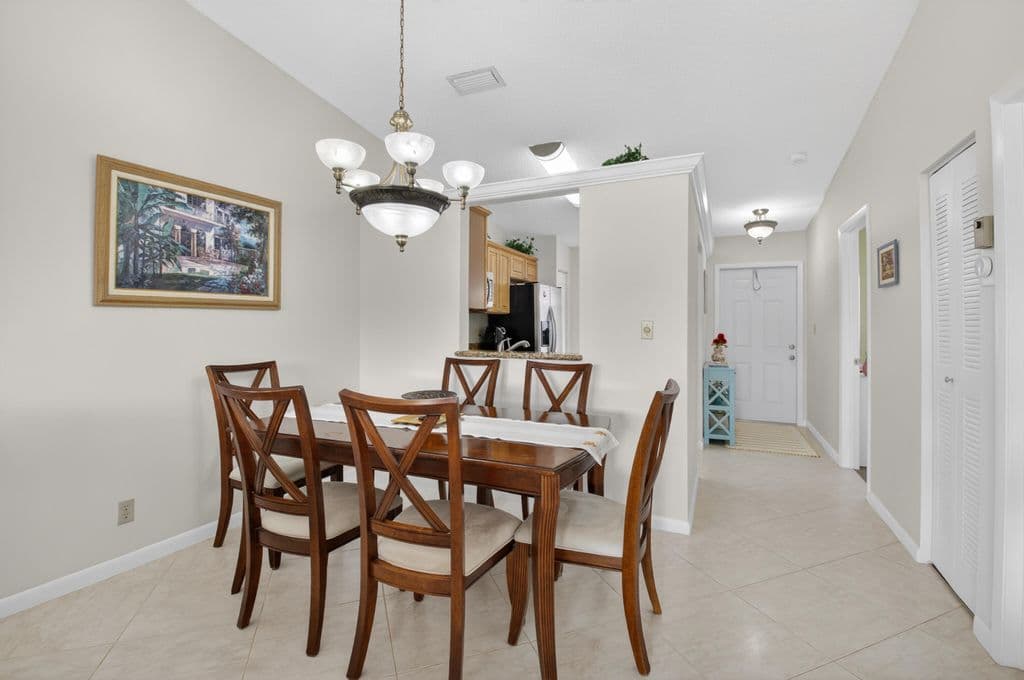 2-bedroom Condo — 18856 Argosy Drive #C
