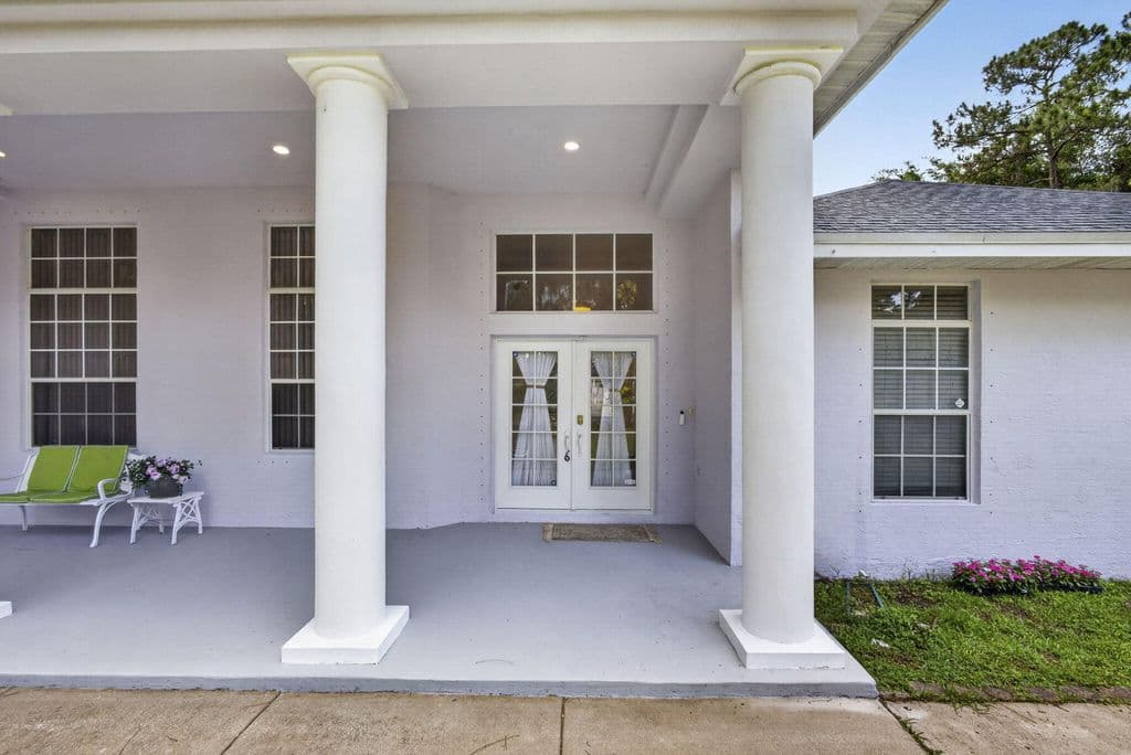 4-bedroom Single-Family Home — 16571 78th Road N