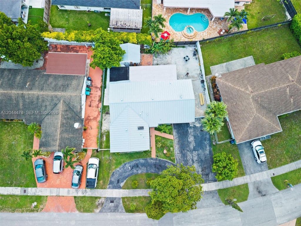 3-bedroom Single-Family Home — 8014 SW 133rd Ct