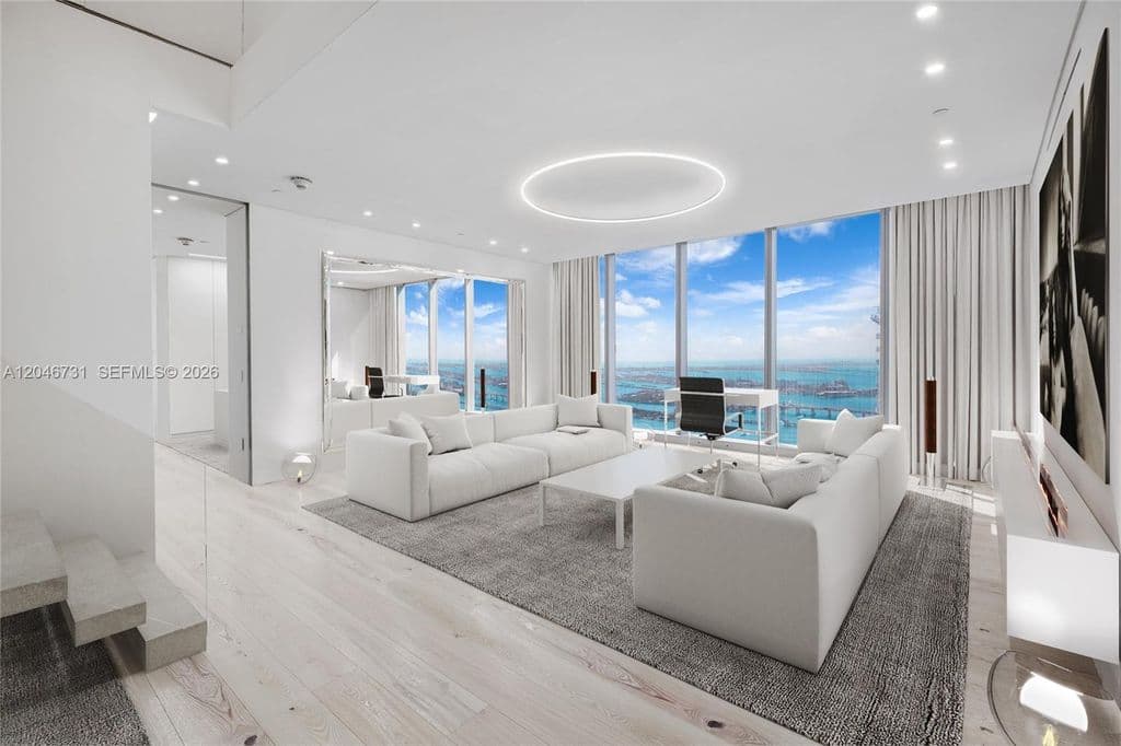 5-bedroom Condo — 700 NE 26th Ter #Penthouse 02