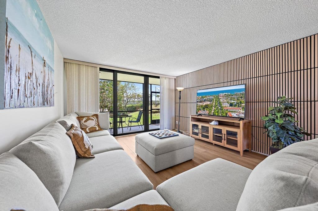 2+1 Condo — 1605 S Us Highway 1 #M1-103