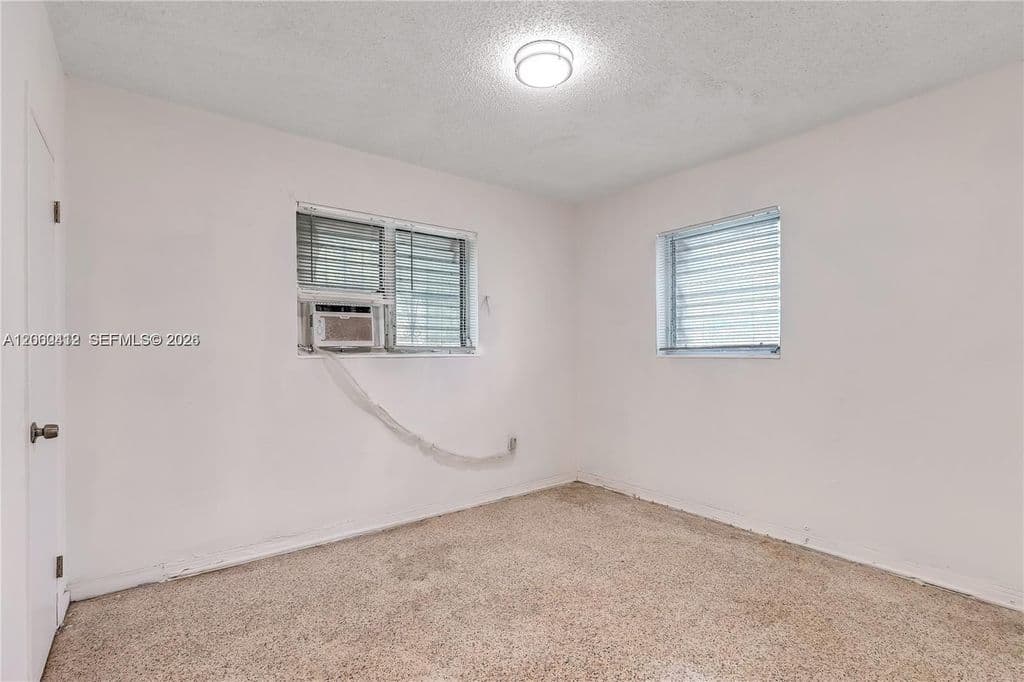 4-bedroom Property — 5800 NE 3rd Ave
