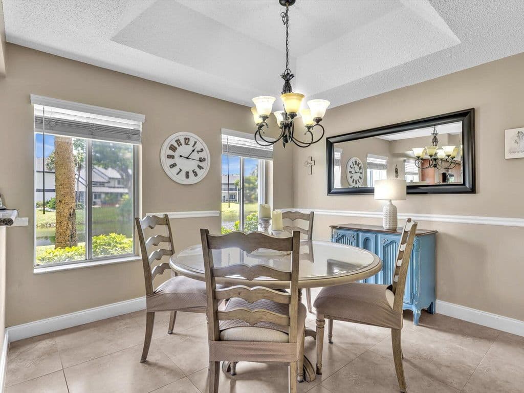 2-bedroom Condo — 23156 Fountain View Drive #D