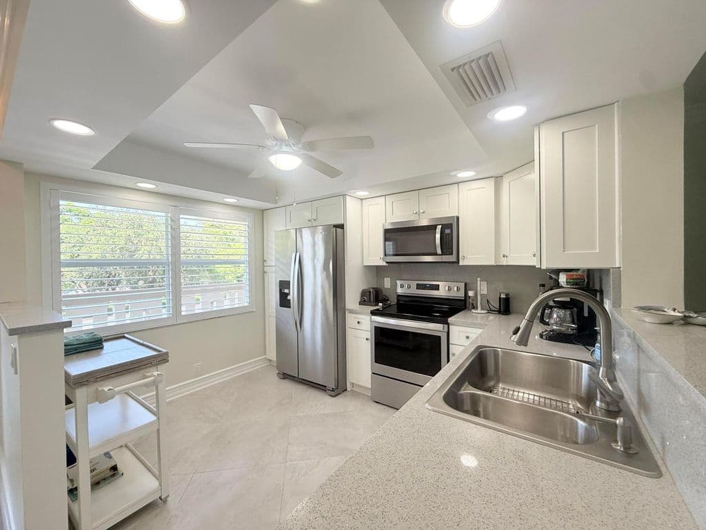 2-bedroom Condo — 2301 Lucaya Lane #D3