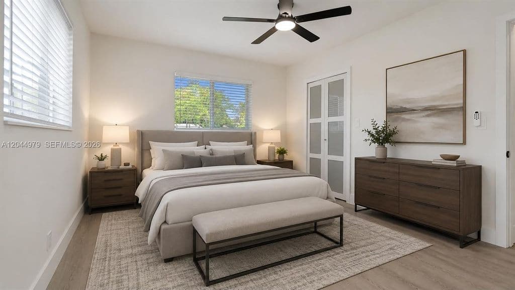 4+1 Müstakil ev — 211 SW 64th Ave