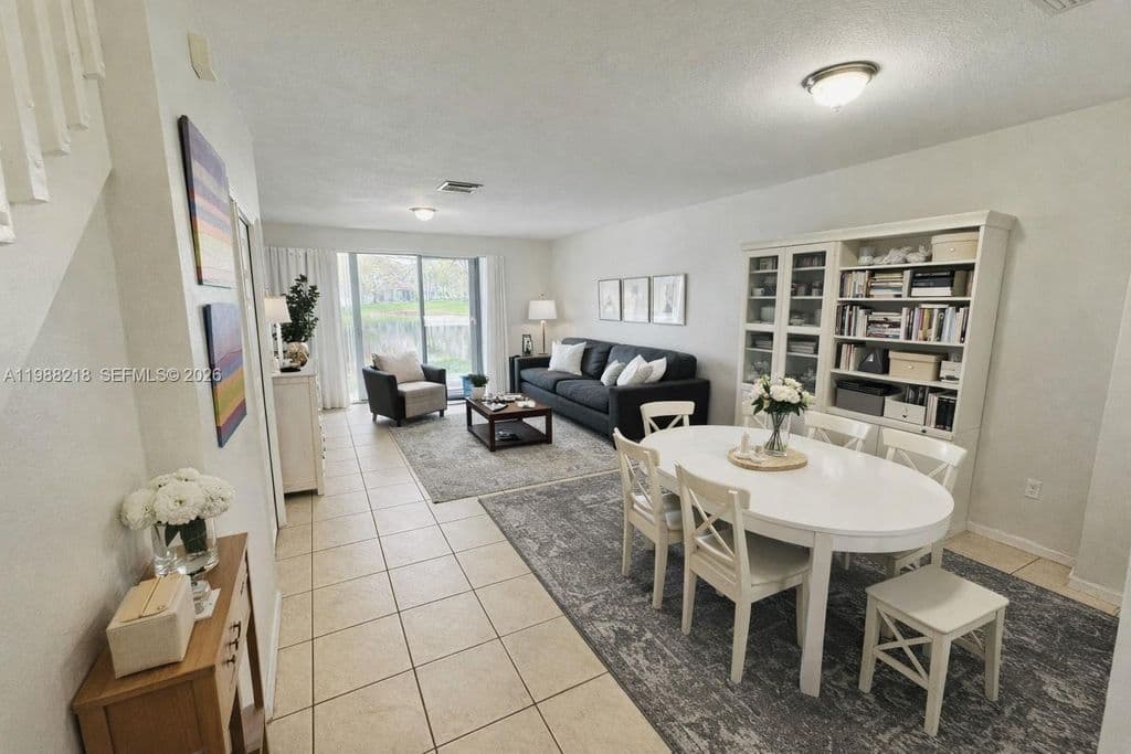 3-bedroom Property — 8225 SW 29th St #102