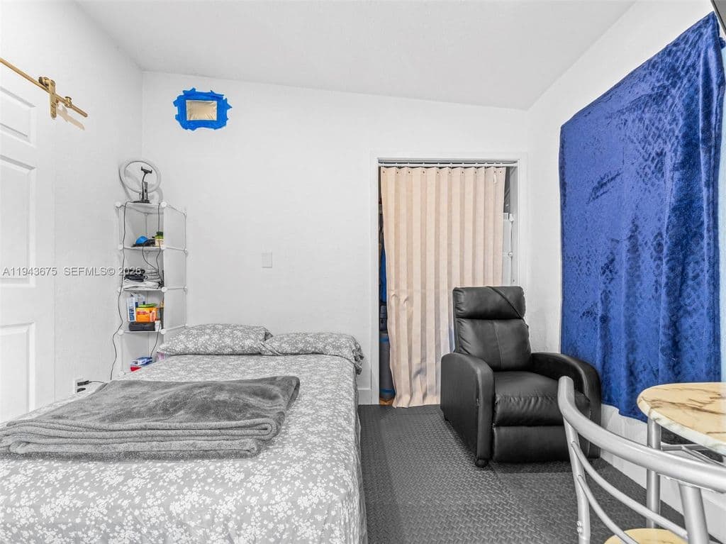3+1 Müstakil ev — 11415 SW 56th St