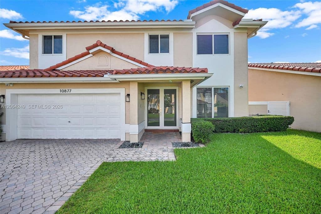 4+1 Müstakil ev — 10877 SW 152nd Pl