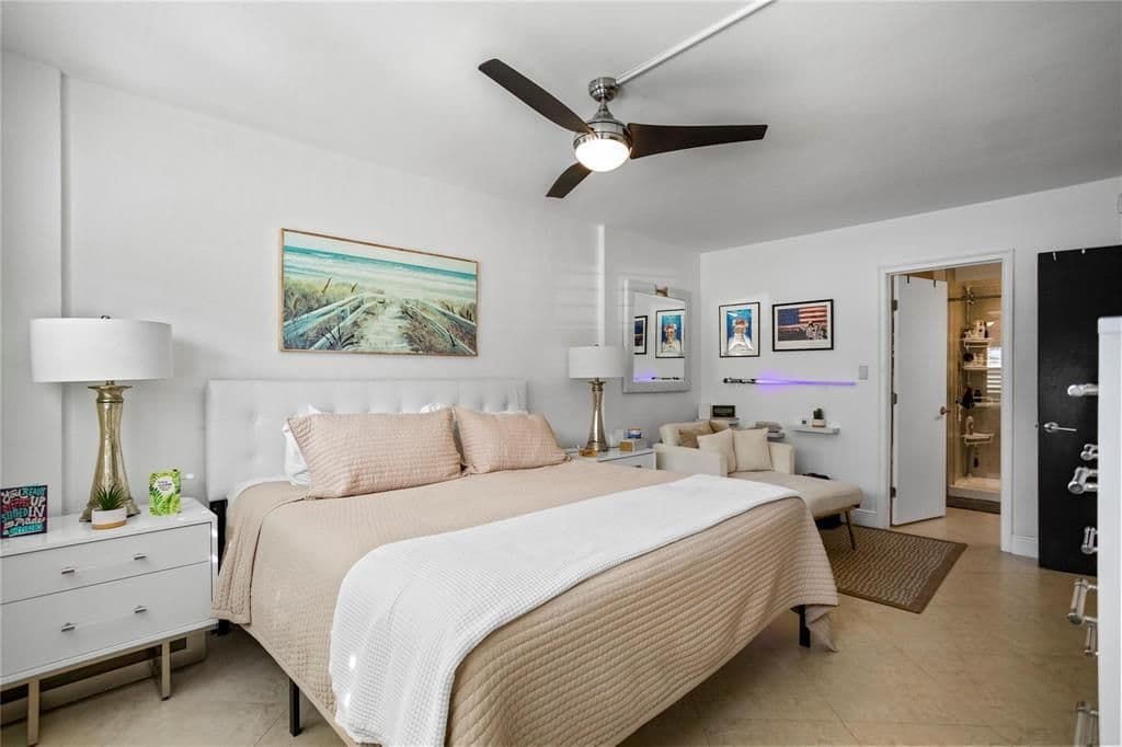 2+1 Condo — 2900 NE 30TH Street #G1