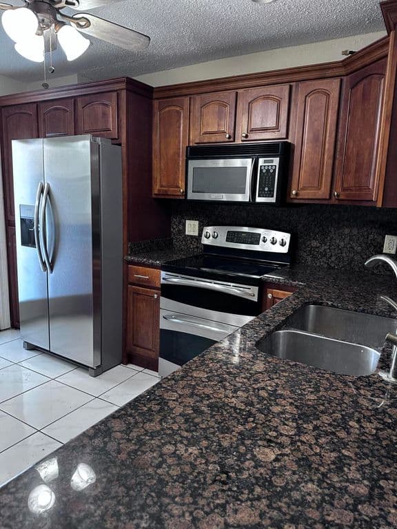2+1 Condo — 6200 S Falls Cir Drive #310