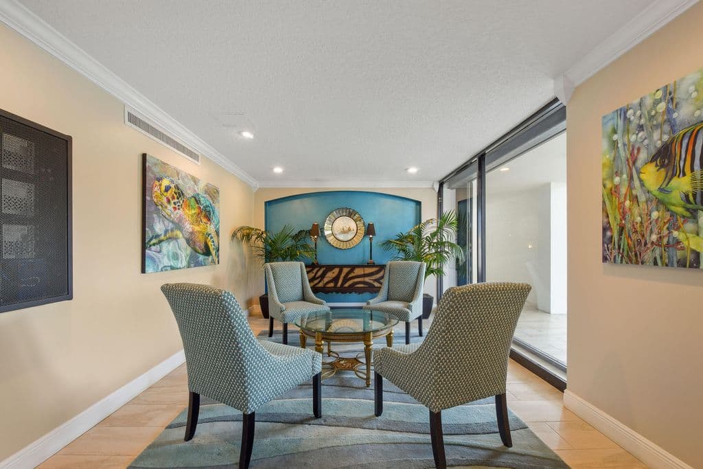 2+1 Condo — 1200 Marine Way #601