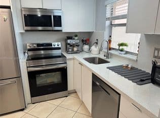 1-bedroom Condo — 9580 Sunrise Lakes Blvd APT 211, Sunrise, 33322