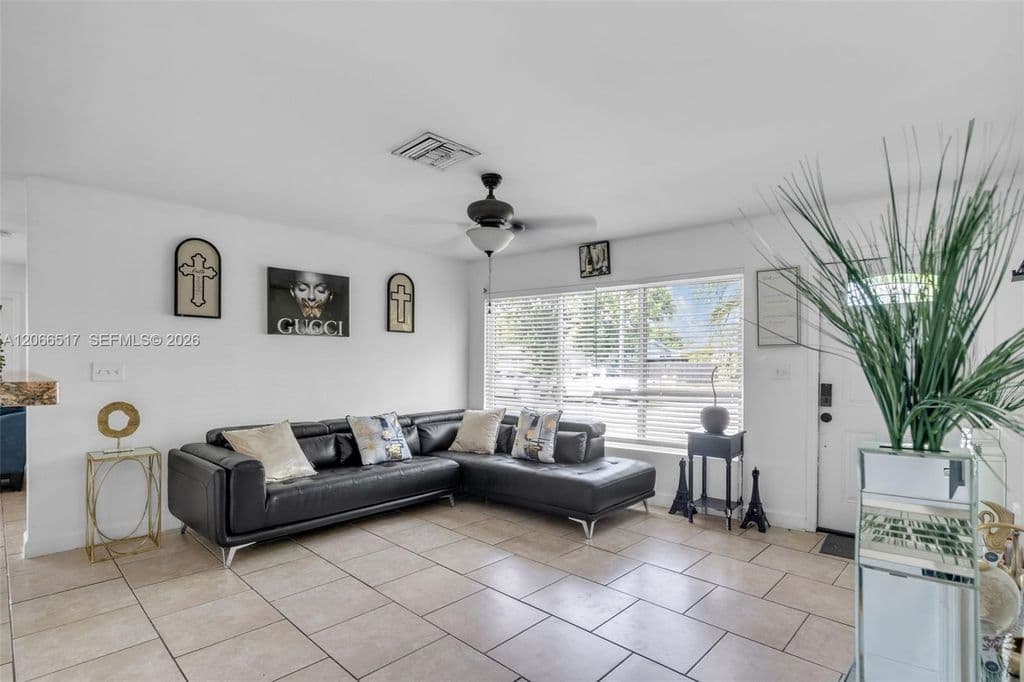 4-bedroom Single-Family Home — 2721 NE 8th Ave