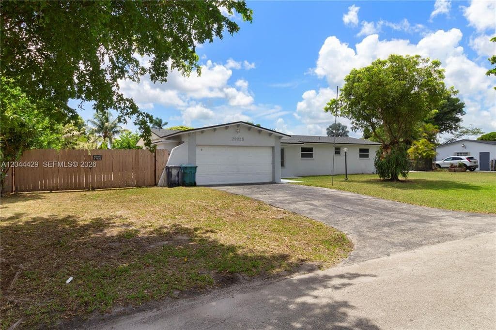 4+1 Müstakil ev — 29925 SW 168th Ct