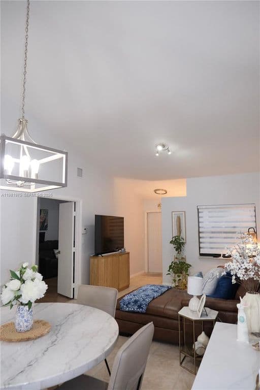 2+1 Müstakil ev — 1021 NW 79th Ave