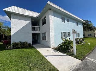 2+1 Condo — 9780 Marina Boulevard #415, Boca Raton, 33428
