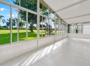3-bedroom Single-Family Home — 527 SE 27th Dr, Homestead, 33033