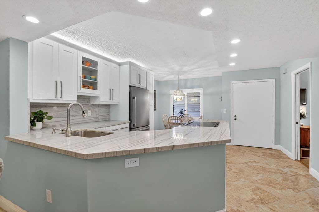 2-bedroom Condo — 23345 Carolwood Lane #205