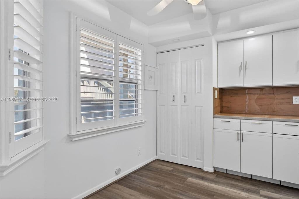 2-bedroom Condo — 1802 Eleuthera Point #C3
