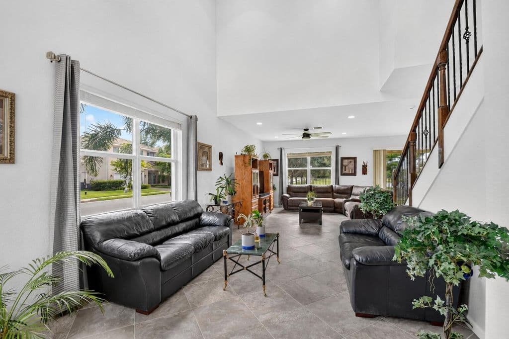 4+1 Müstakil ev — 5652 Caranday Palm Drive