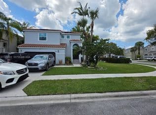 3+1 Müstakil ev — 680 NW 159th Ave, Pembroke Pines, 33028