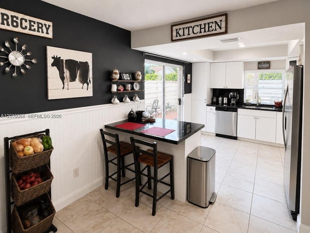 4+1 Müstakil ev — 14510 SW 142nd Court Cir S