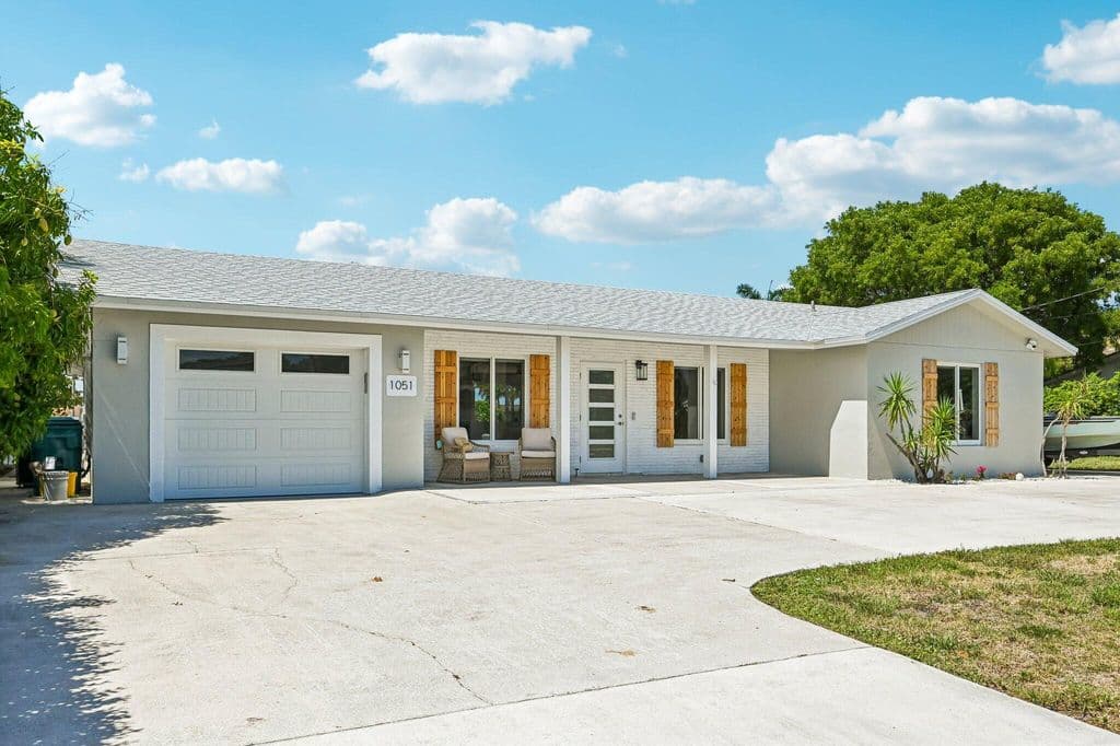 3-bedroom Single-Family Home — 1051 SW 25th Avenue