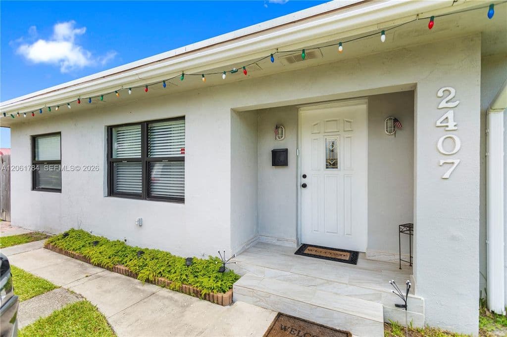 3+1 Müstakil ev — 2407 Dewey St