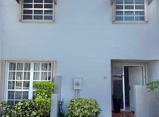 3-bedroom Townhouse — 10330 SW 154th Circle Ct APT 51, Miami, 33196