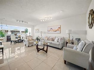 2+1 Condo — 8951 Sunrise Lakes Blvd APT 301, Sunrise, 33322